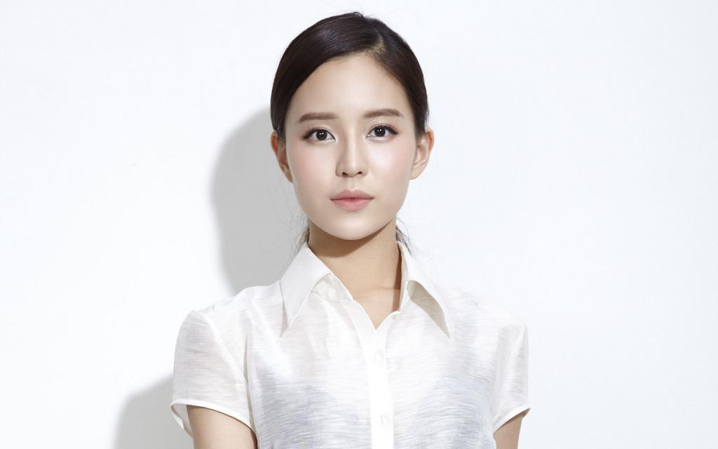 清纯深大校花温健婷