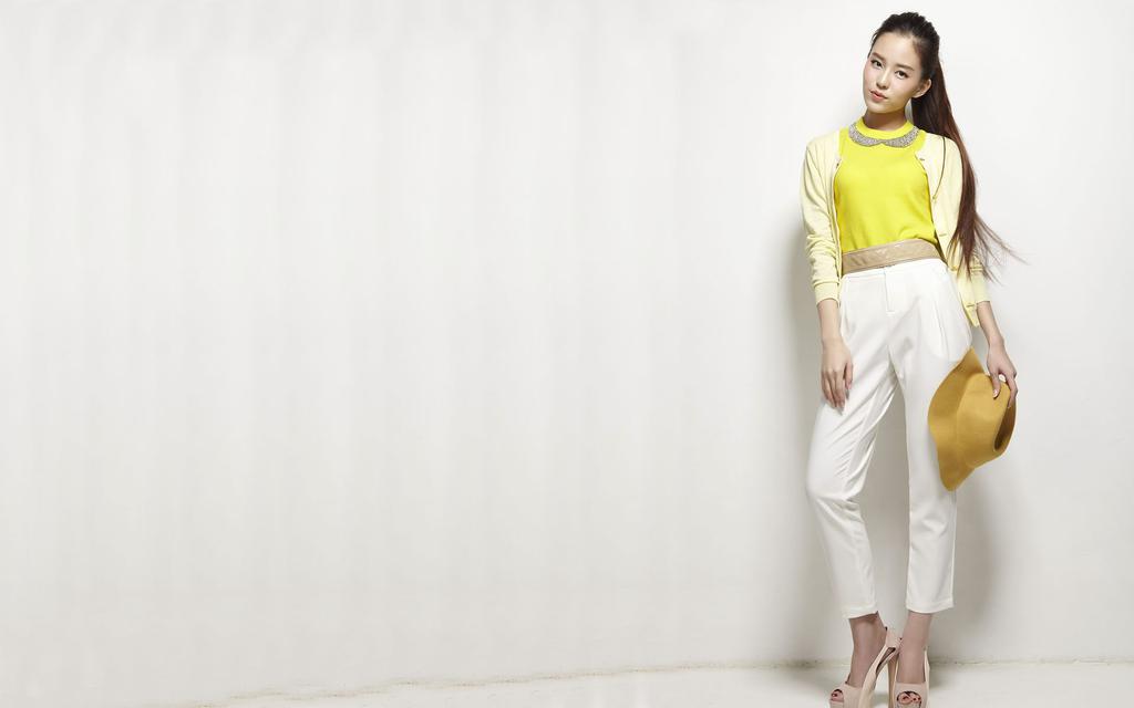 清纯深大校花温健婷