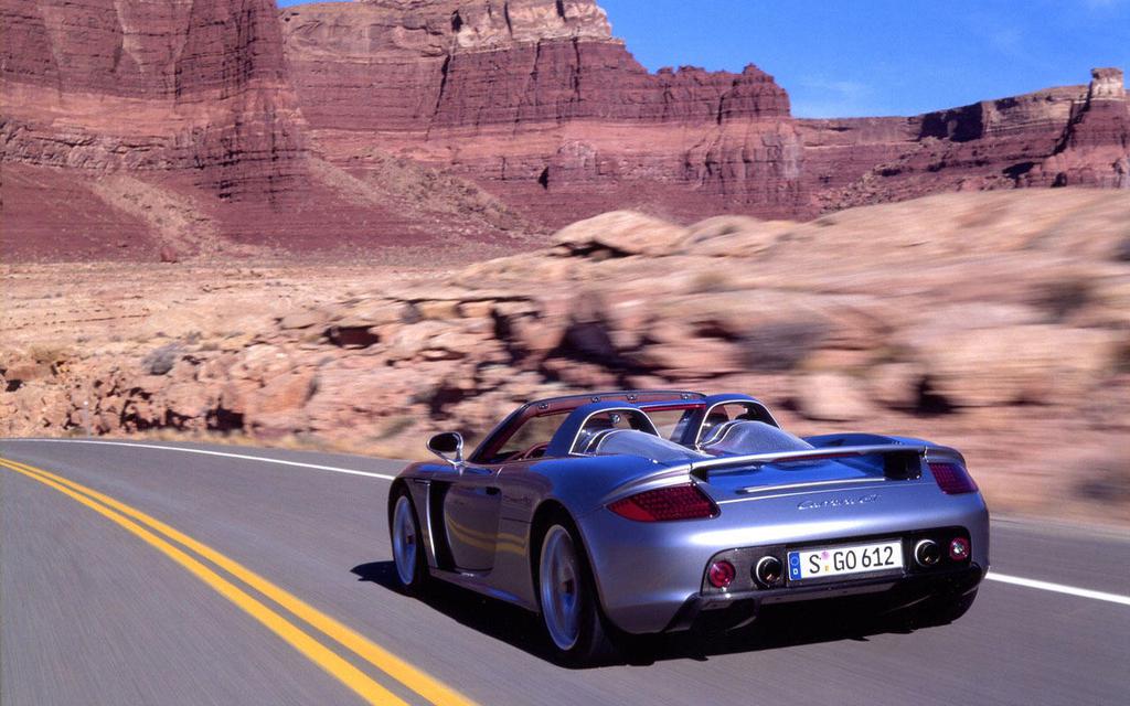 保时捷卡雷拉GT跑车