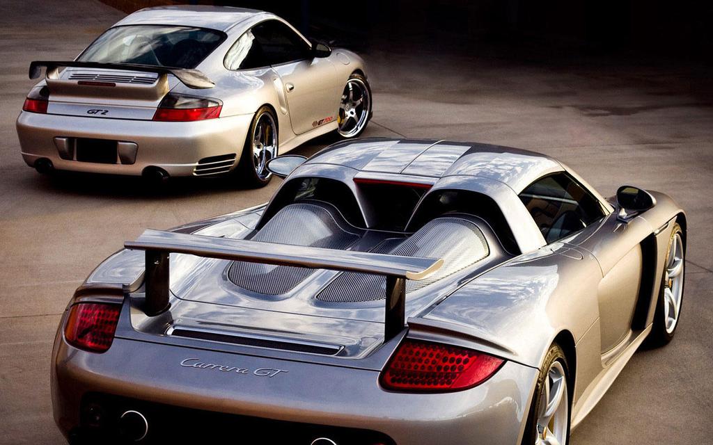 保时捷卡雷拉GT跑车