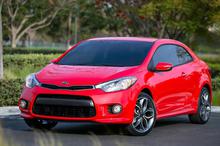 2014款起亚速迈小跑车