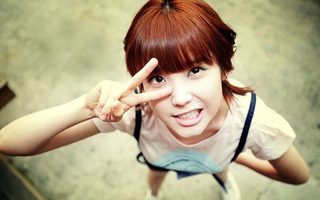 可爱清纯国民妹妹李智恩