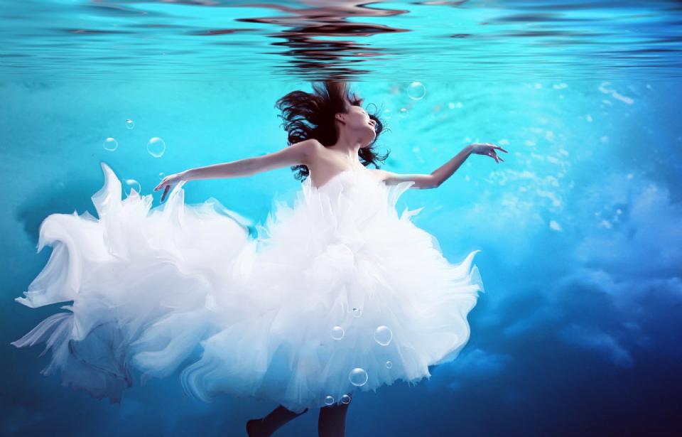 创意水下婚纱