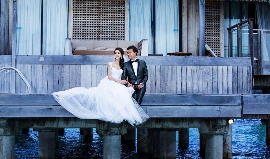 佟丽娅陈思诚甜蜜婚纱照