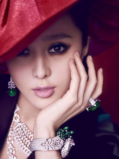 范冰冰魅惑烟熏妆