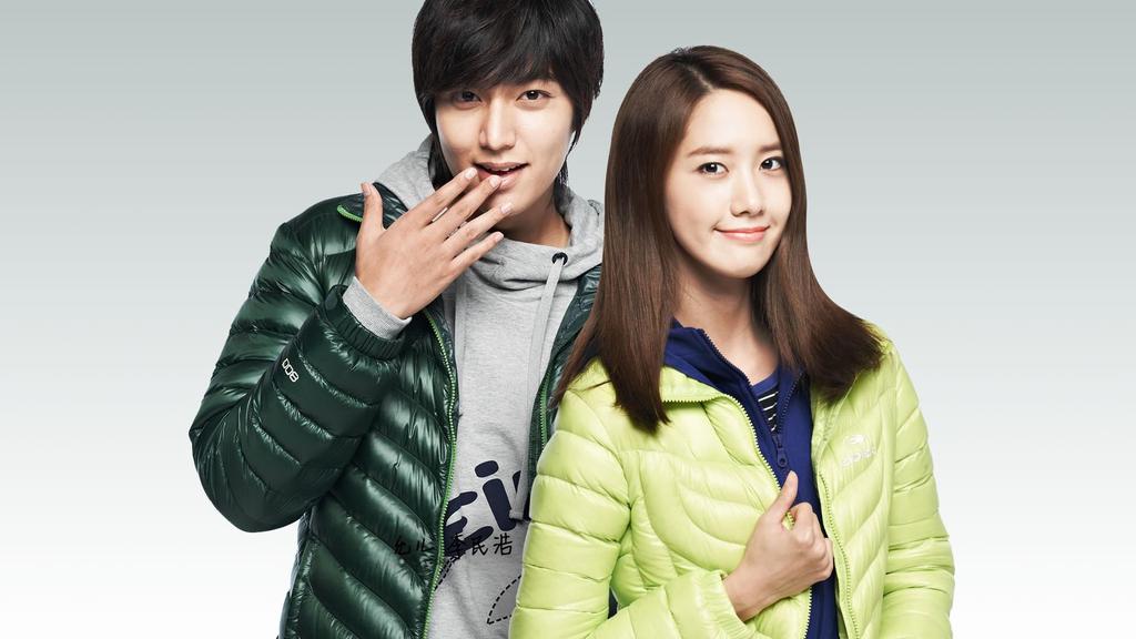 李敏镐和林允儿运动写真代言