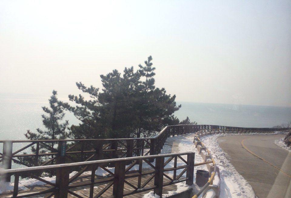 青岛崂山龙潭瀑雪景