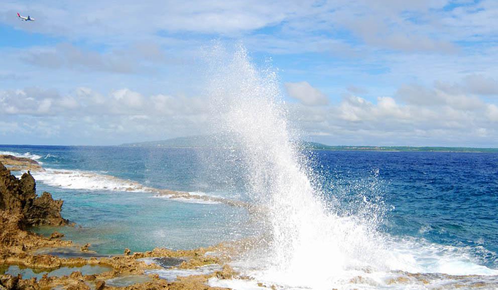 壮美的塞班岛喷水海岸