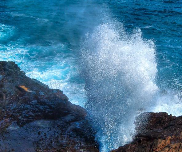 壮美的塞班岛喷水海岸