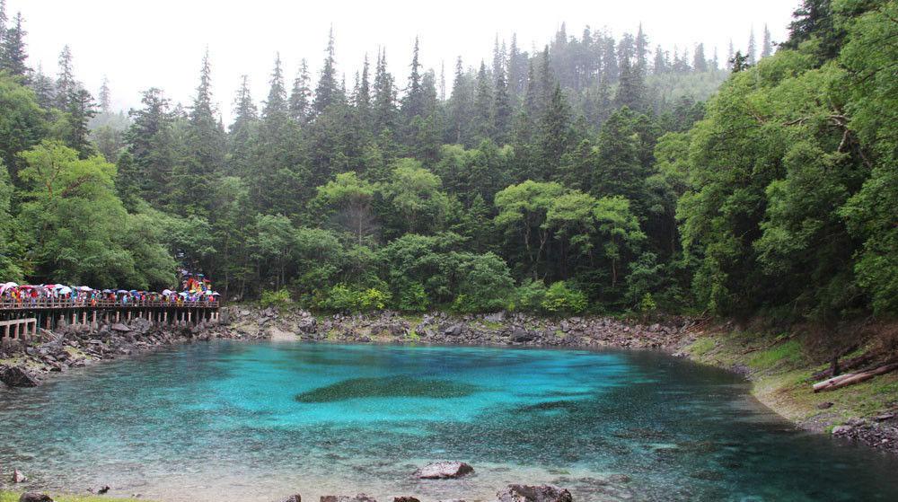 美丽的九寨沟五彩池