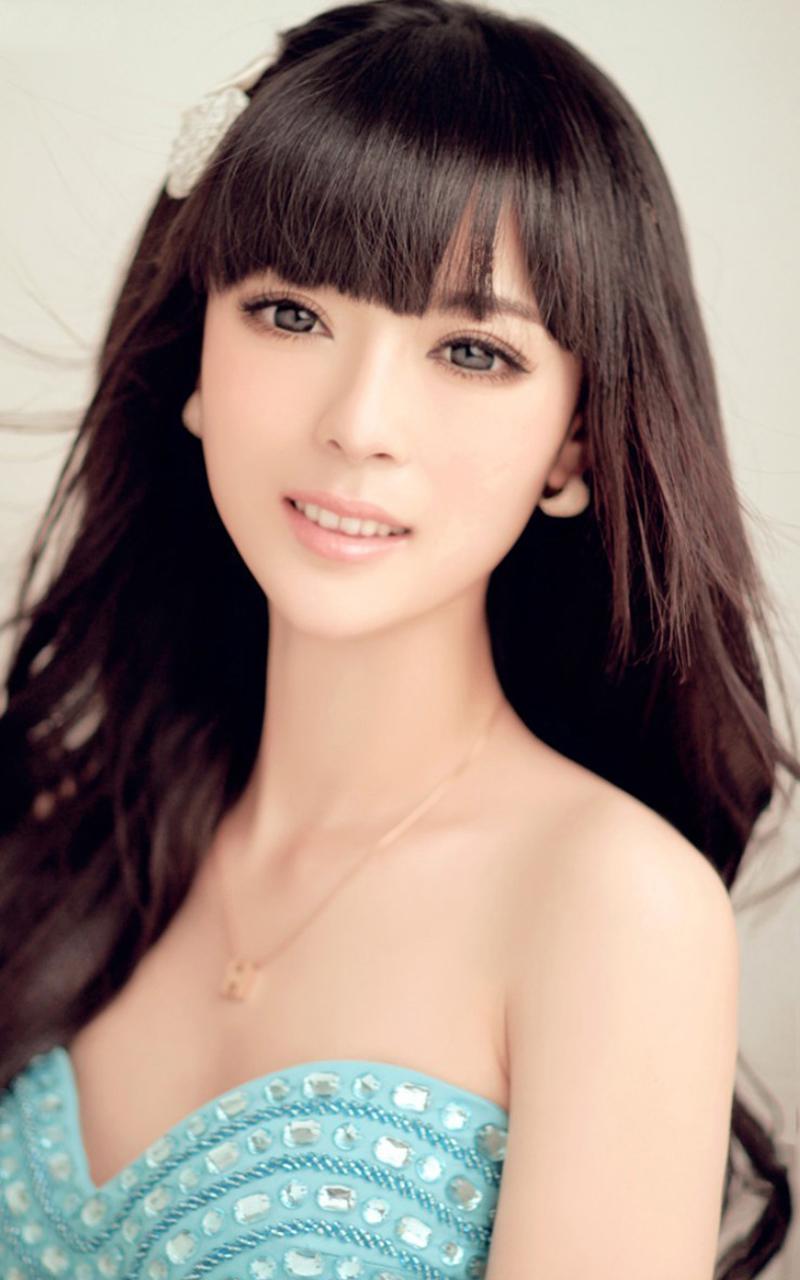 韩洛儿甜美写真