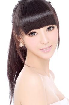 韩洛儿甜美写真-4