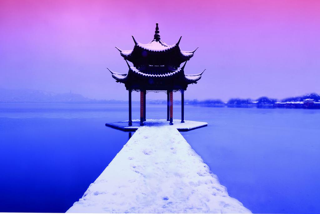 西湖独特景观断桥残雪