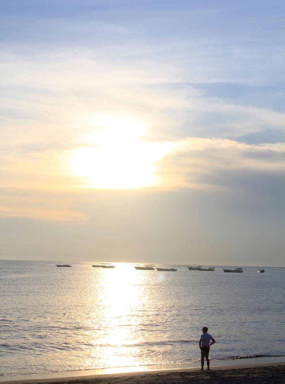 巴厘岛金巴兰海滩