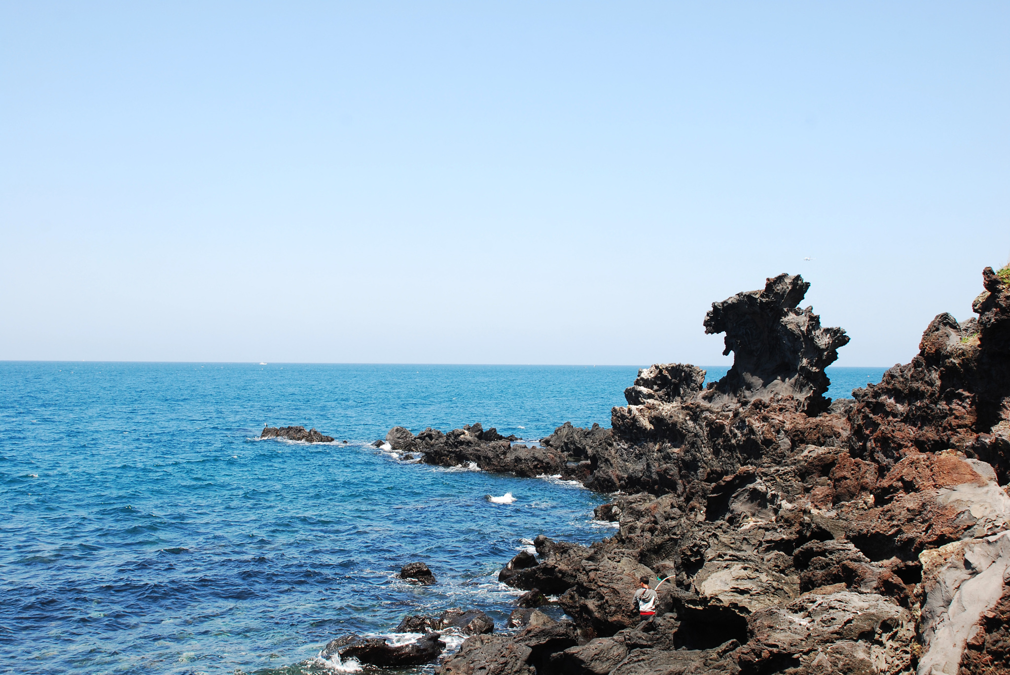 瑰丽的济州岛龙头岩