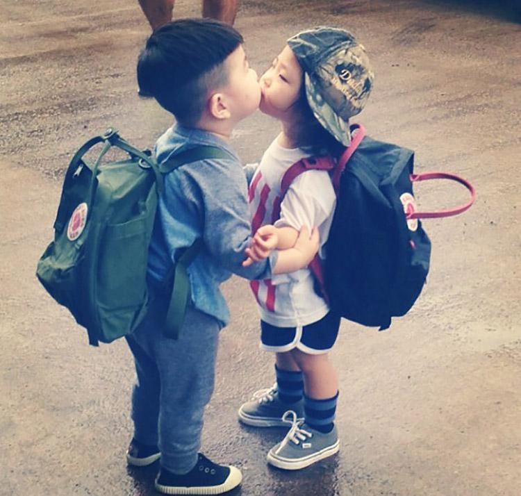 韩国喜感小正太