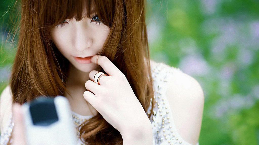 甜美娇俏小佳人