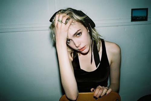 可爱个性气质女生