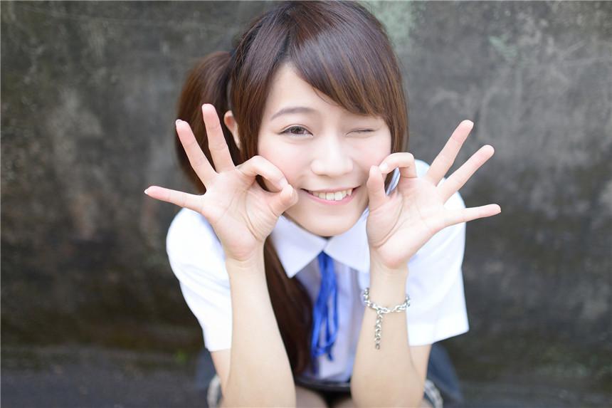 可爱校园mm邱俞瑄