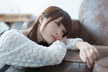 清纯阳光美女的下午茶