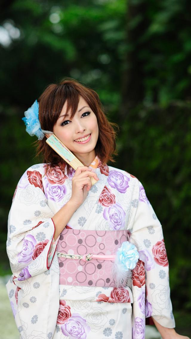 温文尔雅和服美女