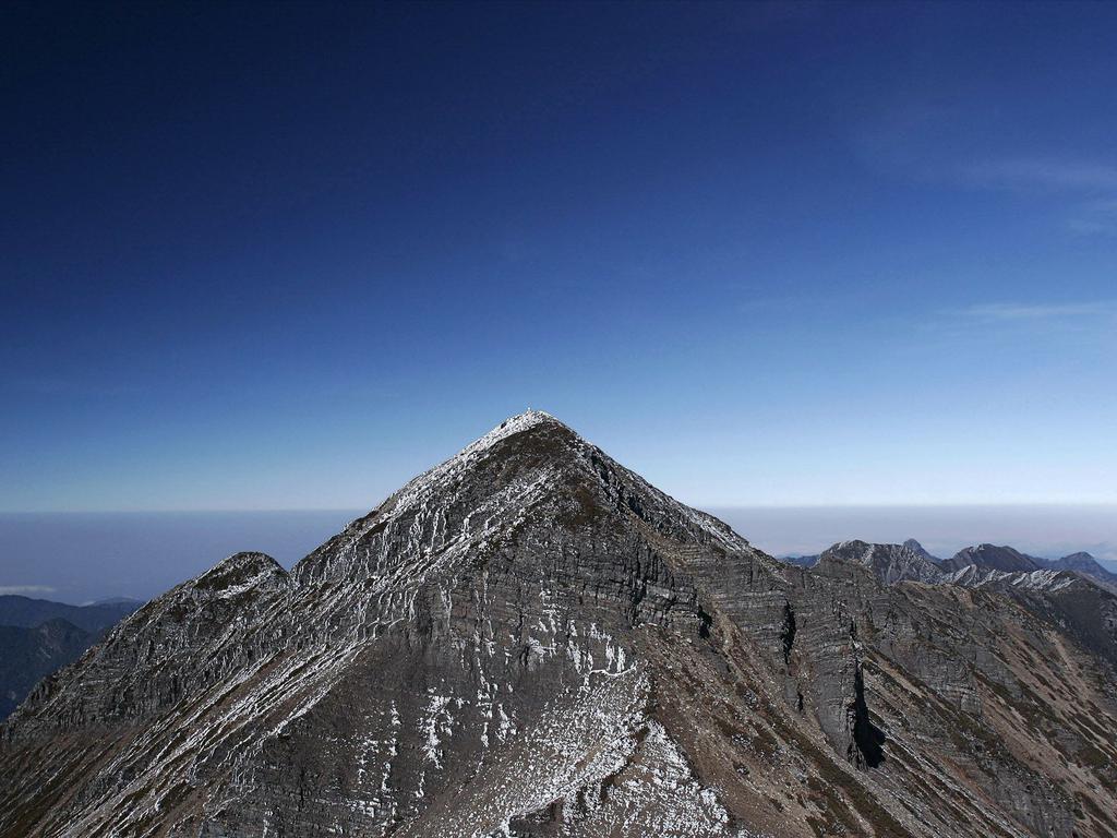 win7风景屏保桌面