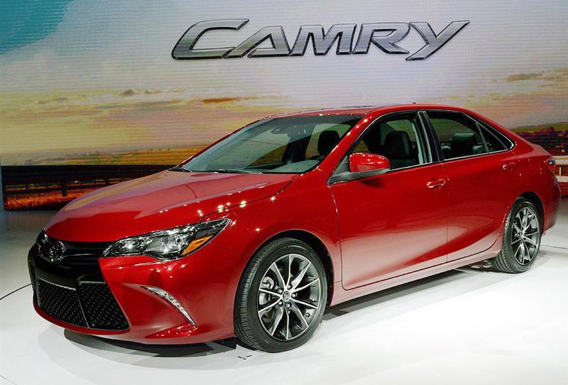 2015款丰田凯美瑞