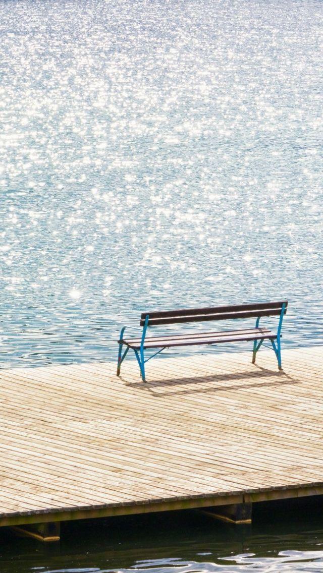 唯美意境孤独长椅