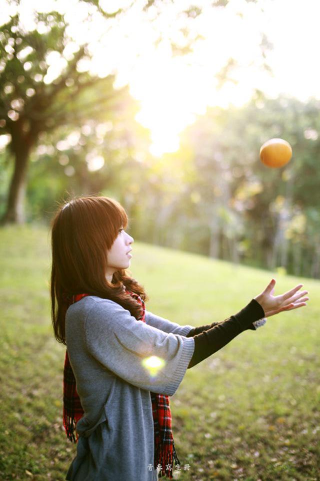 时尚美女的悠闲生活