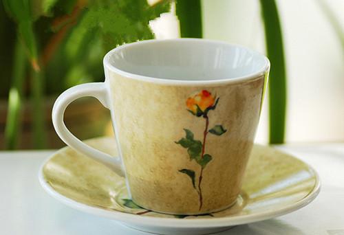 淡雅杯子唯美意境