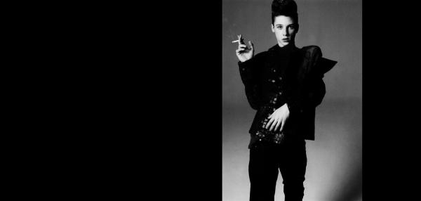 欧美霸气QQ皮肤男生