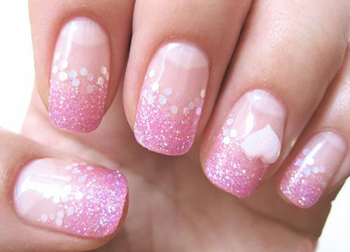 时尚迷人的美甲