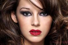 英超著名足球宝贝姬莉·哈泽尔