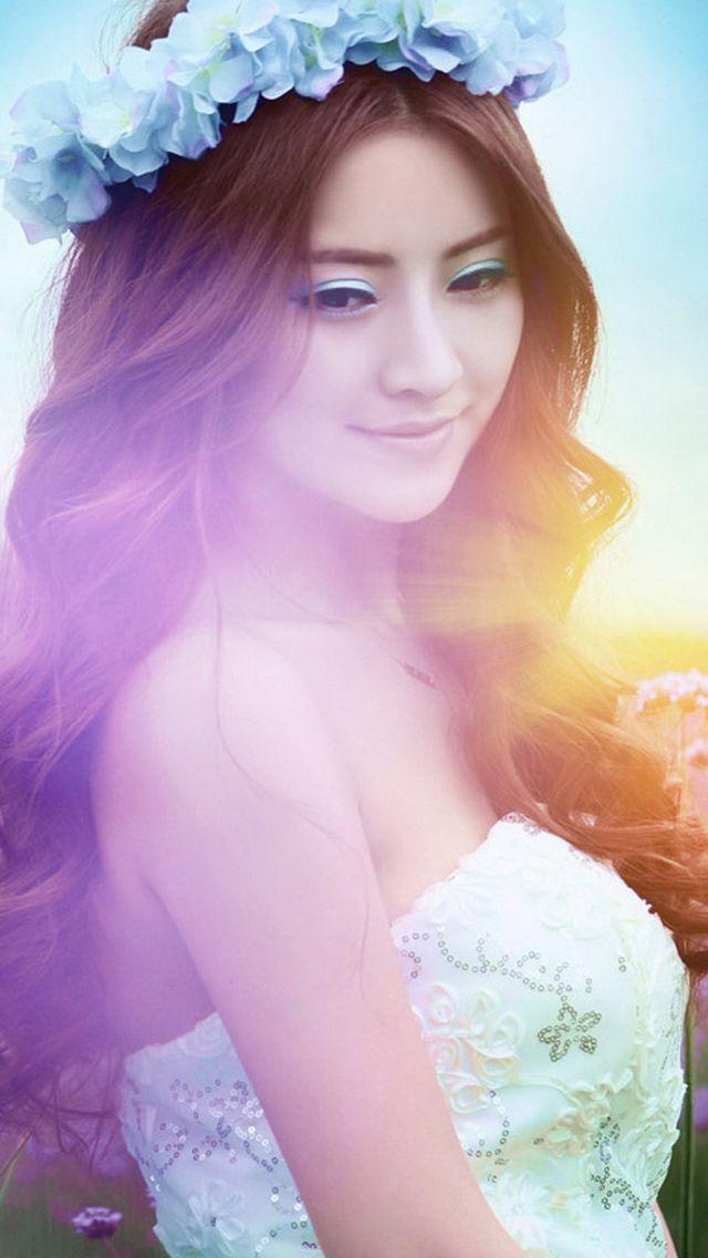 梦幻薰衣草美女花田写真