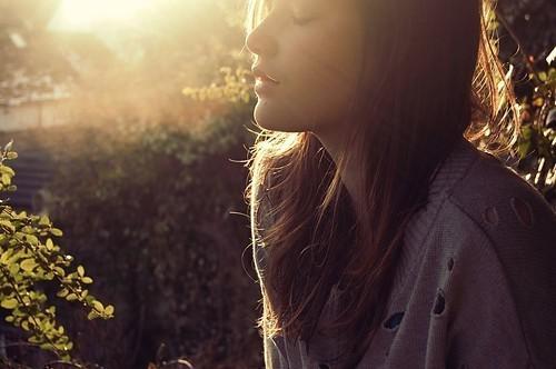 非主流夕阳女生背影