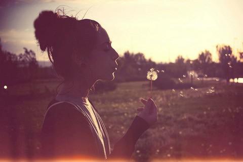 非主流夕阳女生背影