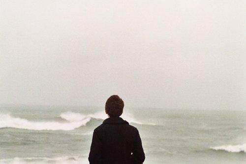 非主流伤感男生背影