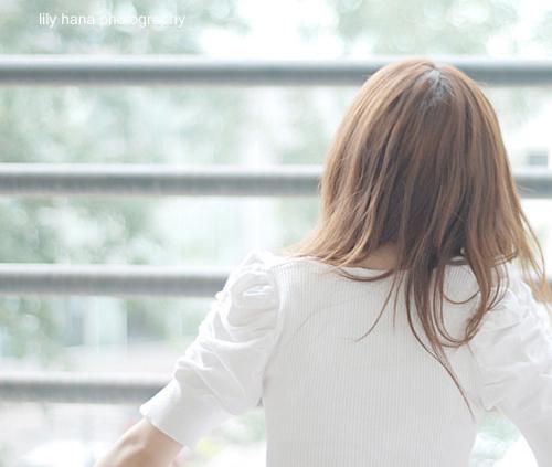 好看唯美女生背影