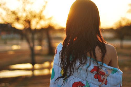 好看非主流美女背影