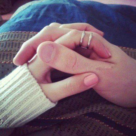 牵手非主流唯美图片