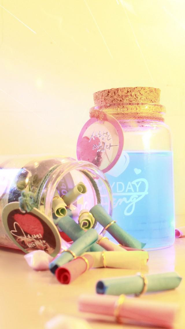 许愿瓶里的秘密手机壁纸