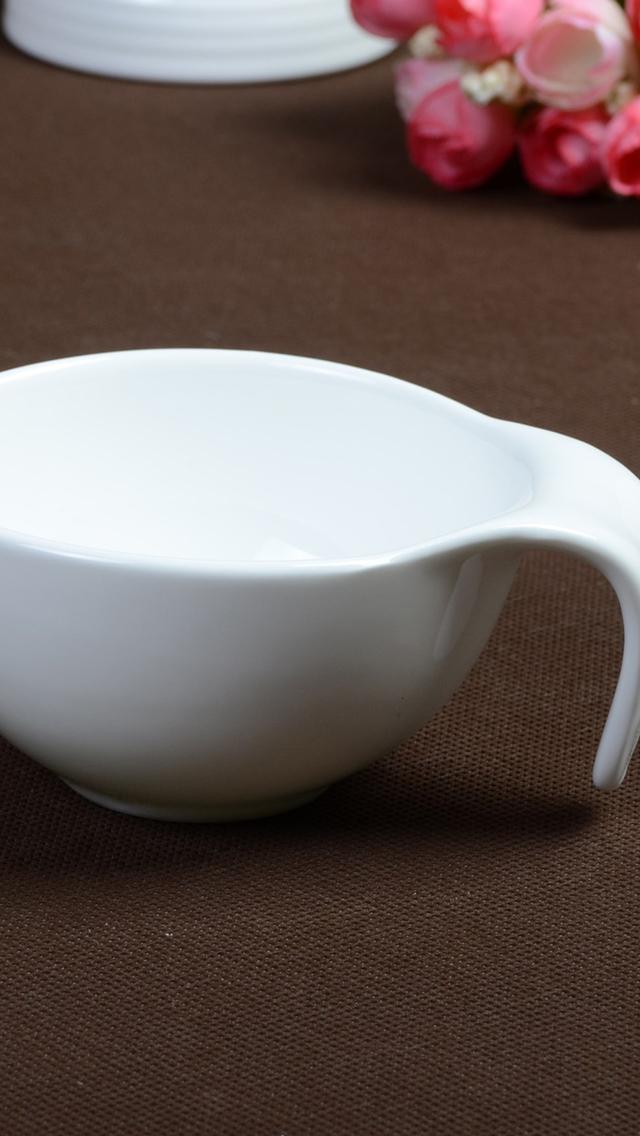 别致的杯子手机壁纸