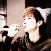 可爱鹿晗萌图头像图片