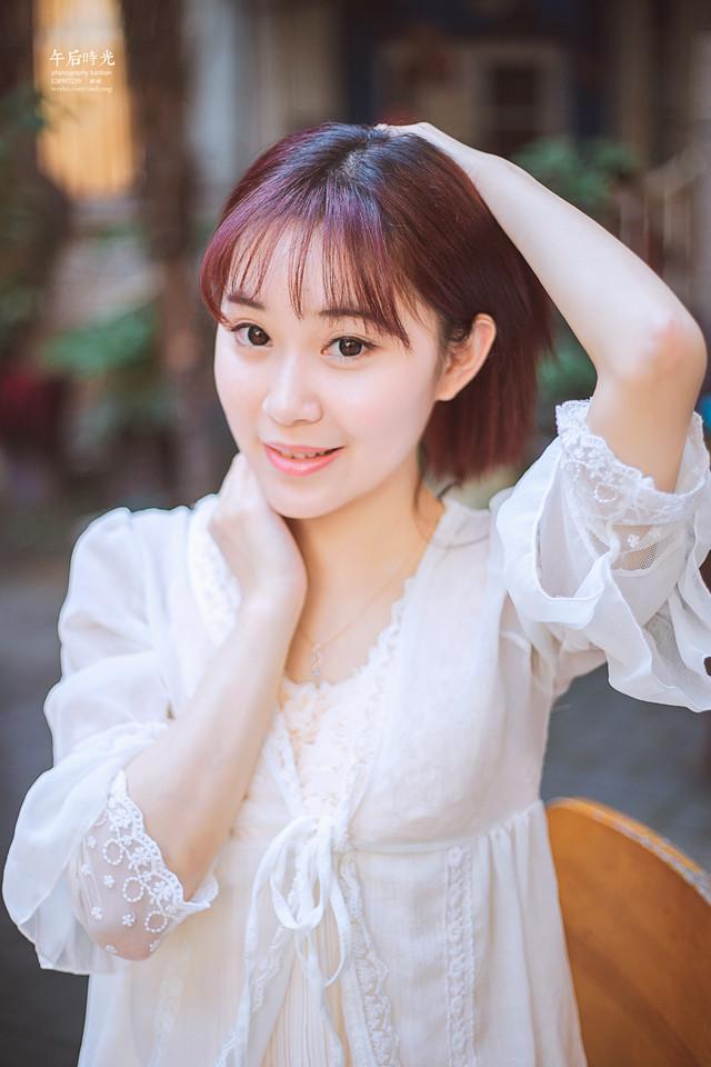 午后时光女孩图片