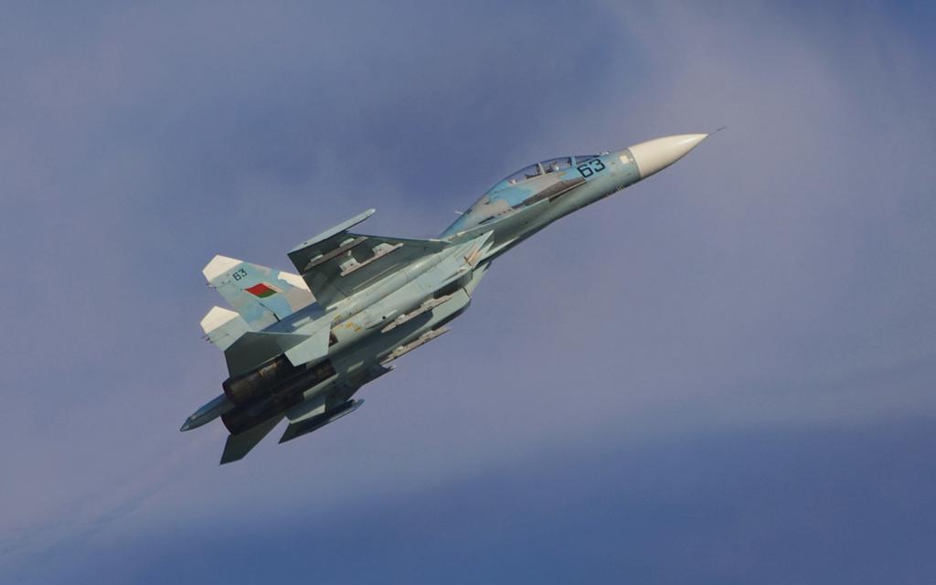 苏27战斗机高清壁纸