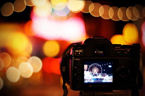 霓虹灯的夜晚图片