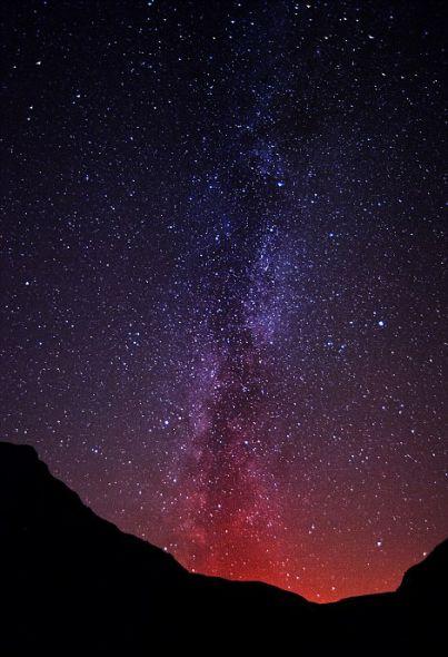 好看的夜晚星空图片