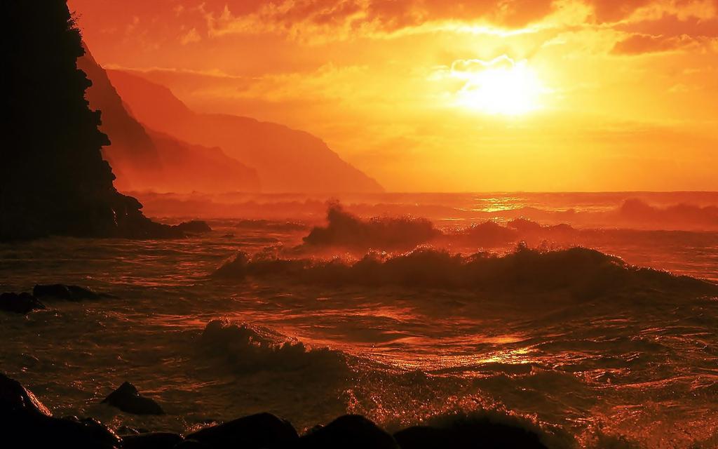 海上日出美景壁纸