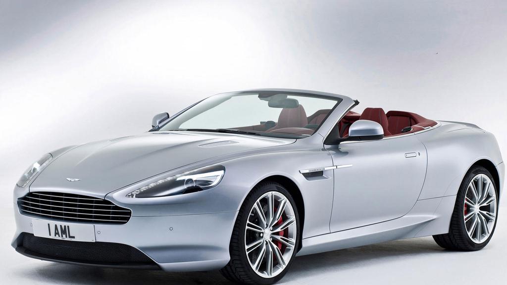 阿斯顿马丁DB9敞篷跑车壁纸