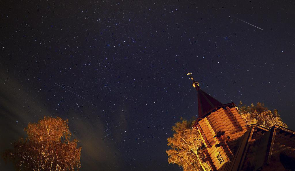 最美流星雨奇景七夕图片